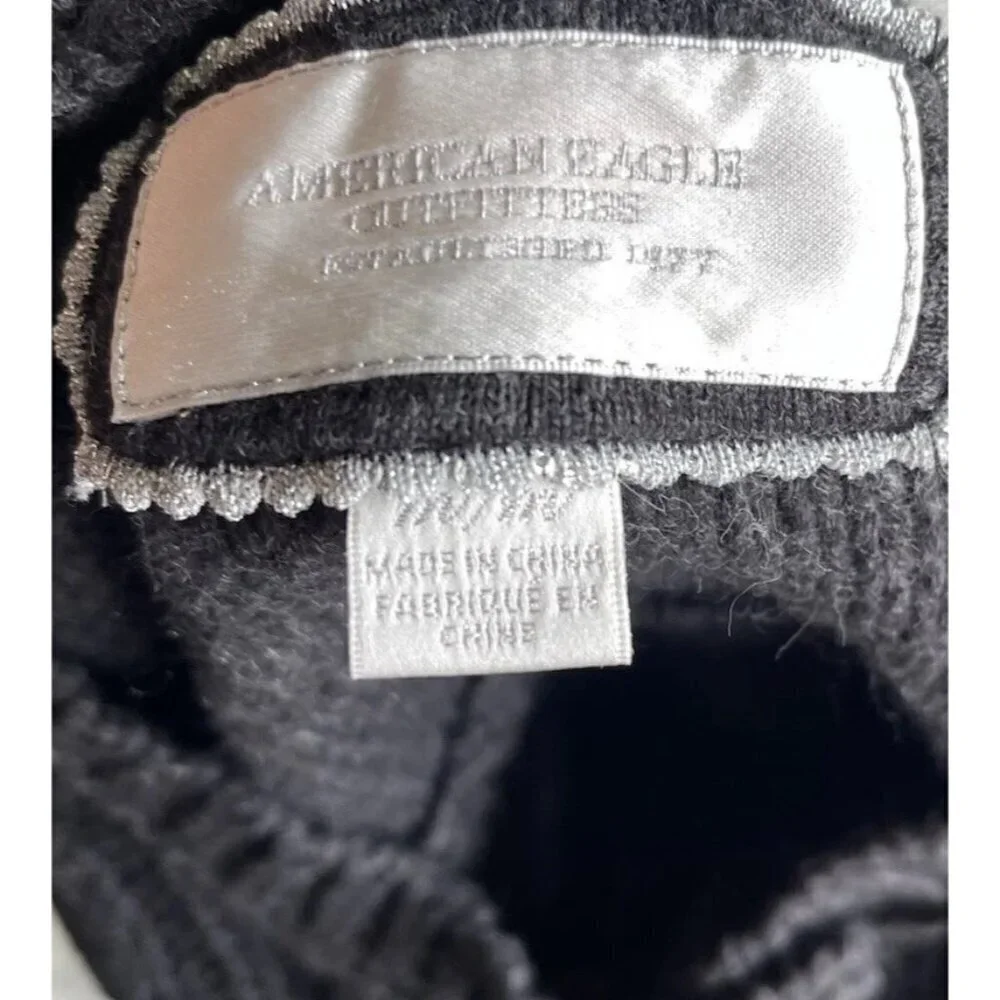 Vintage American Eagle Women’s sz Medium Cropped Pullover Gray Knitted Sweater